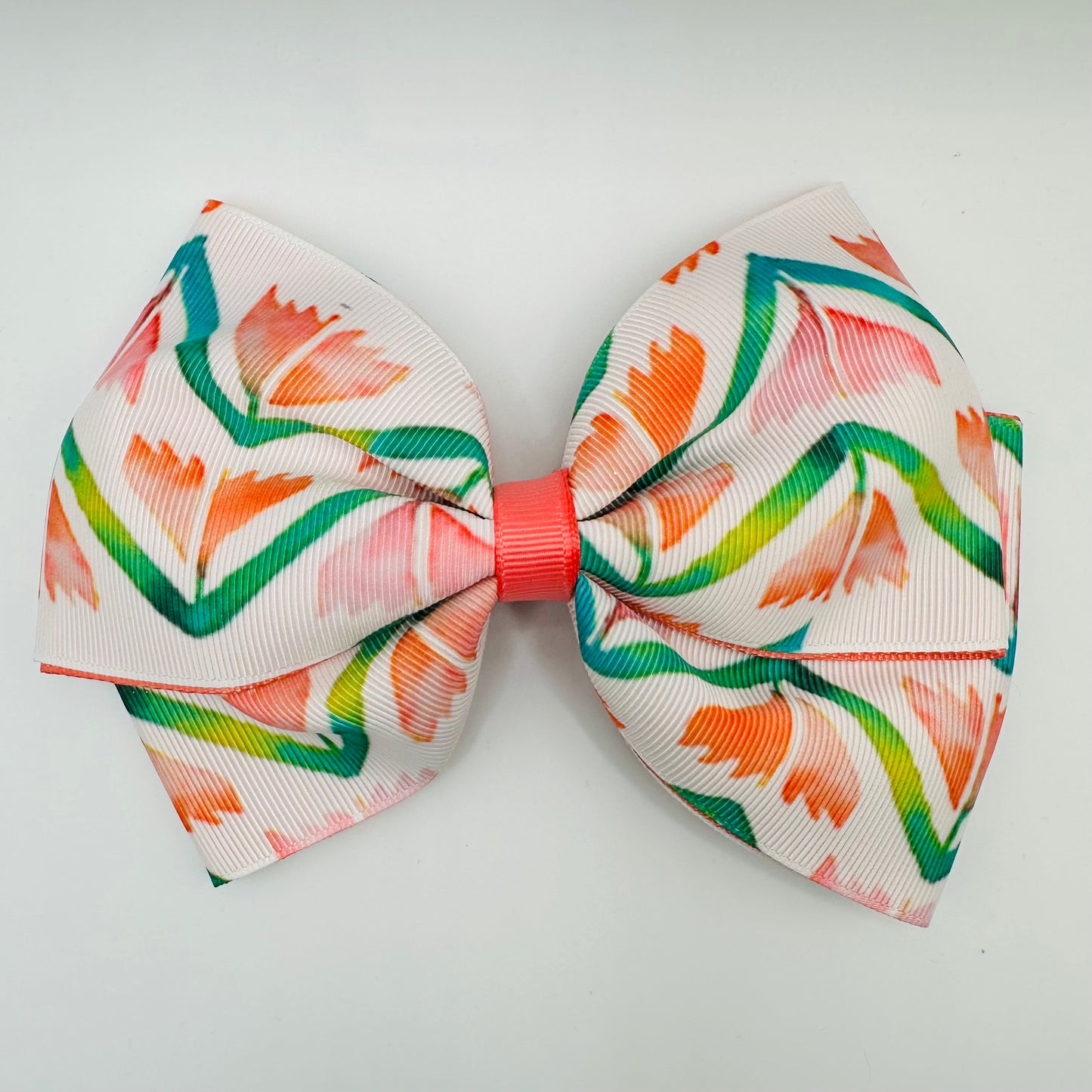 Watercolor tulip bow