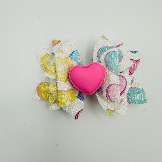 Conversation Heart Macaroon